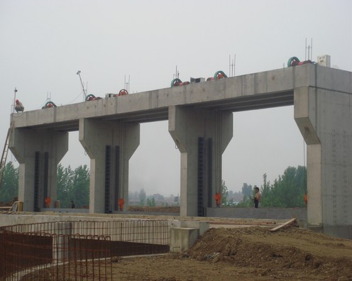 2014年四川甘孜县城市供水系统改扩建工程